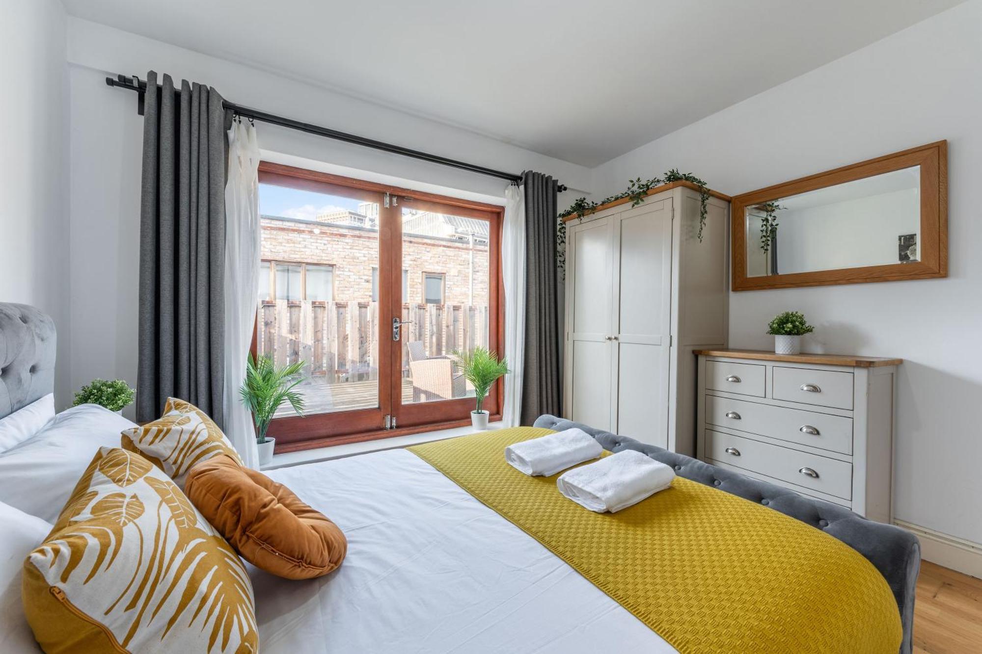London Waterloo Apartment With Large Private Terrace - View Of The London Eye - 1 Bedroom 1 Bath Ngoại thất bức ảnh
