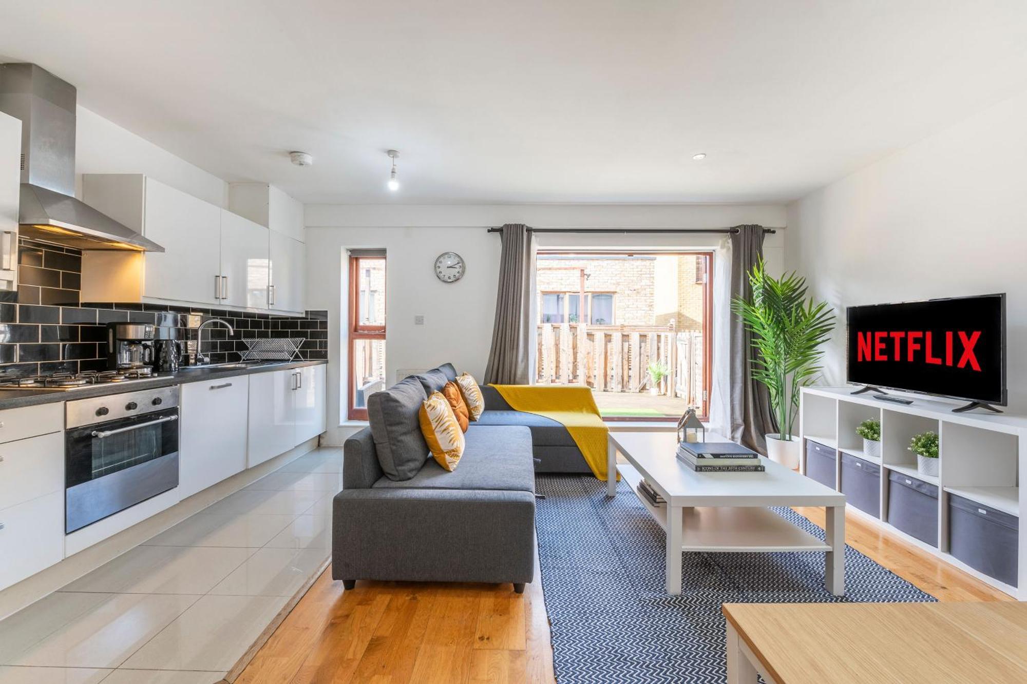 London Waterloo Apartment With Large Private Terrace - View Of The London Eye - 1 Bedroom 1 Bath Ngoại thất bức ảnh